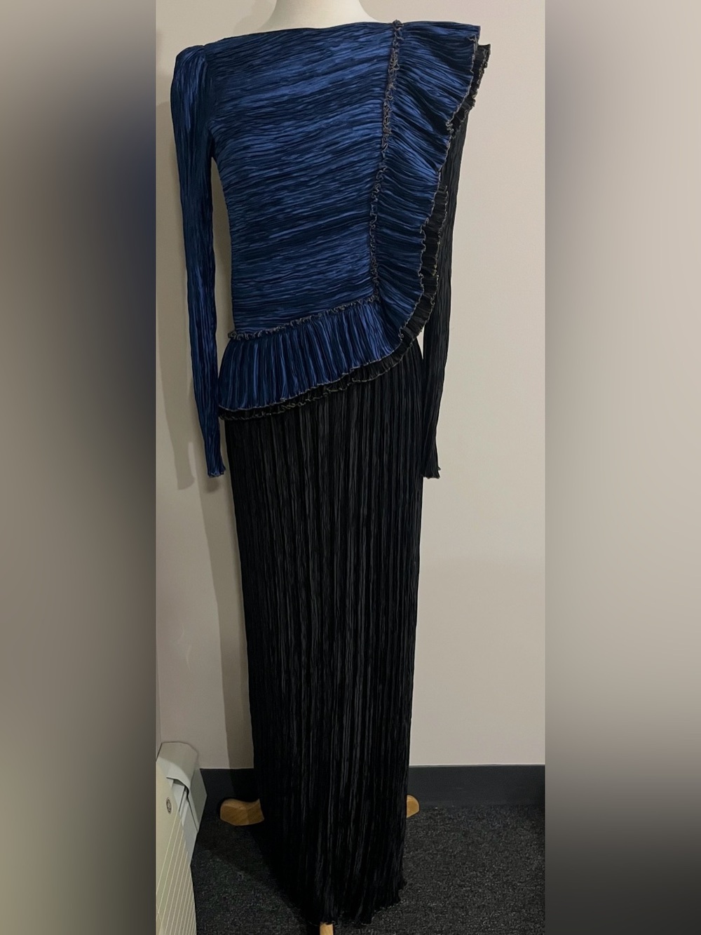 Mary McFadden Vintage 80s Pleated Gown Size 8 Medium M Blue Black Plisse - Picture 2 of 16